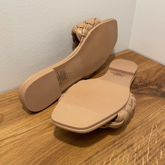 a new day Slip on Sandal Beige Tan Square Toe Size 9 Women’s – BRAND NEW - Picture 8 of 10